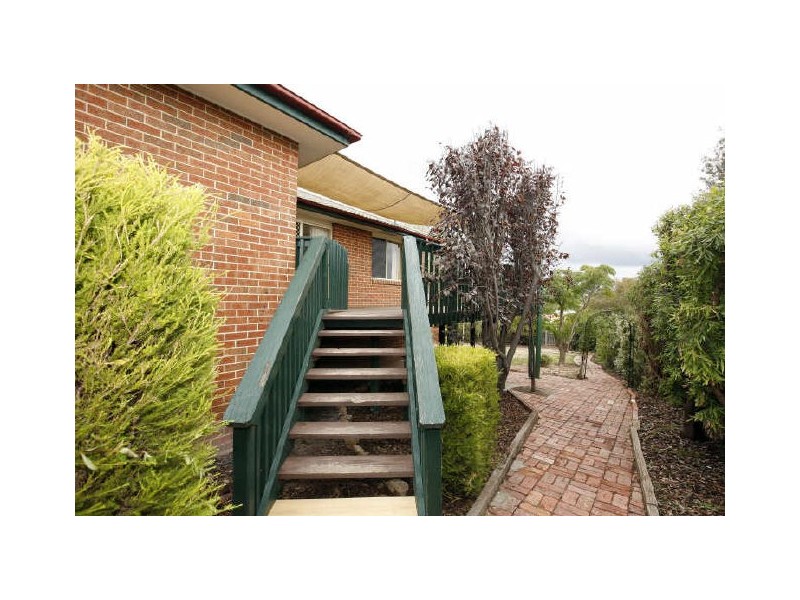 10 Dobell Circuit, Conder ACT 2906