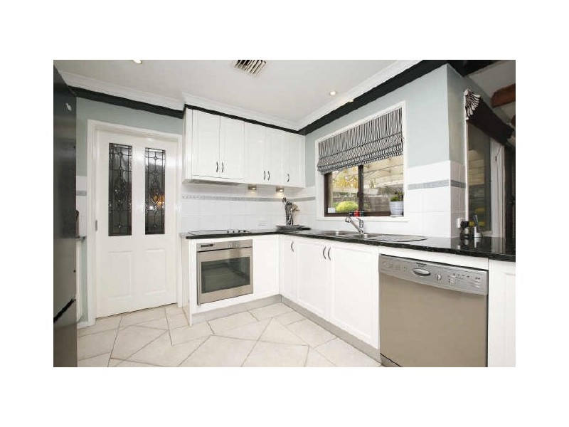 12 Shirra Close, Monash ACT 2904