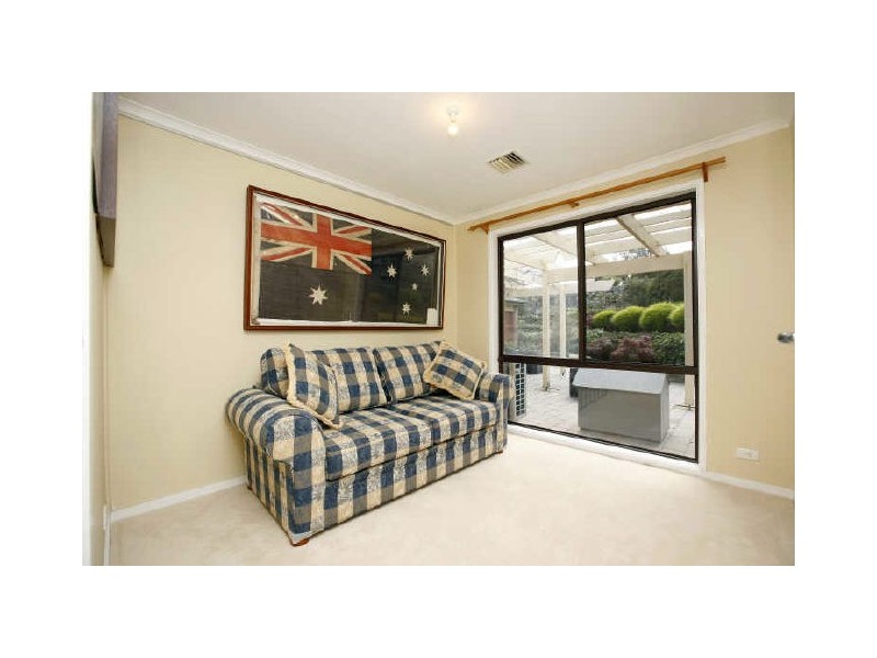 12 Shirra Close, Monash ACT 2904