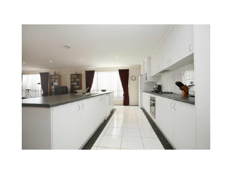 9/27 Paperbark Street, Banks ACT 2906