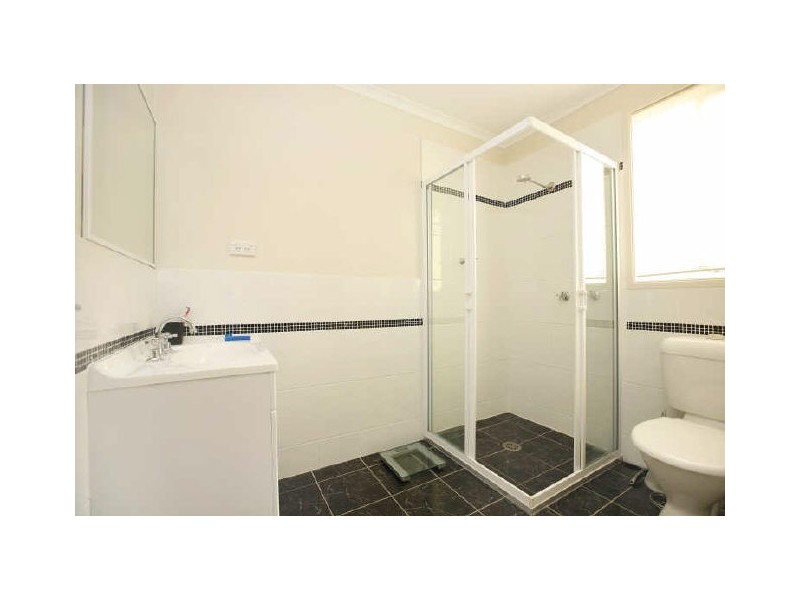 9/27 Paperbark Street, Banks ACT 2906