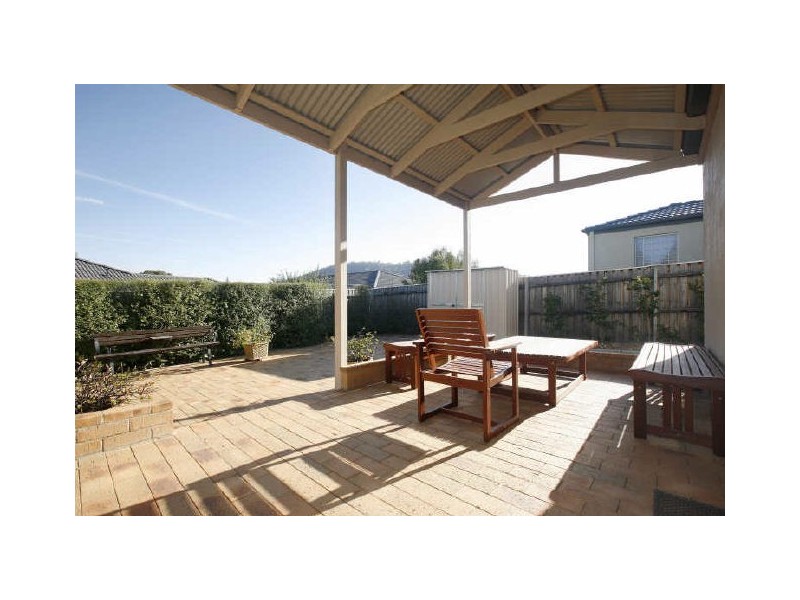 9/27 Paperbark Street, Banks ACT 2906