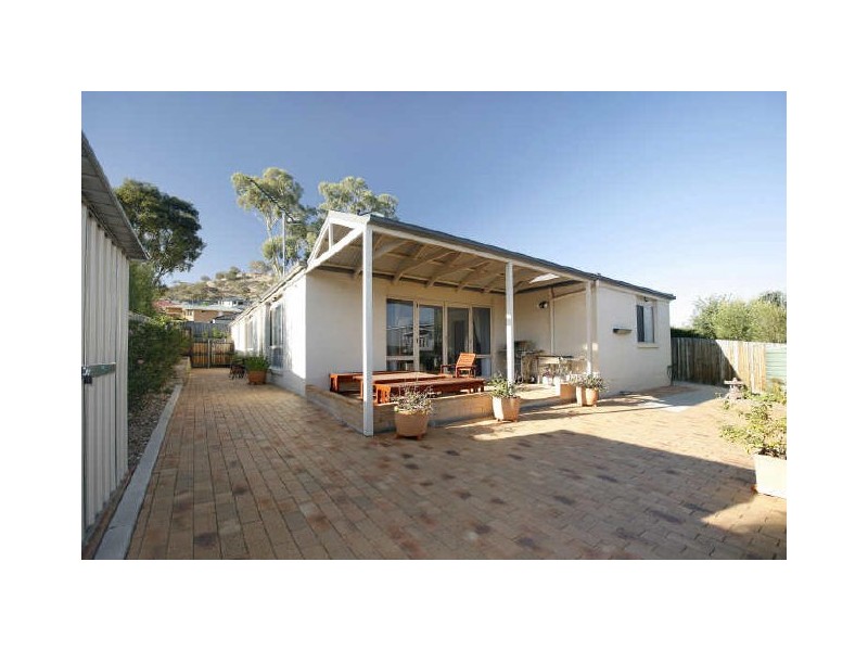 9/27 Paperbark Street, Banks ACT 2906