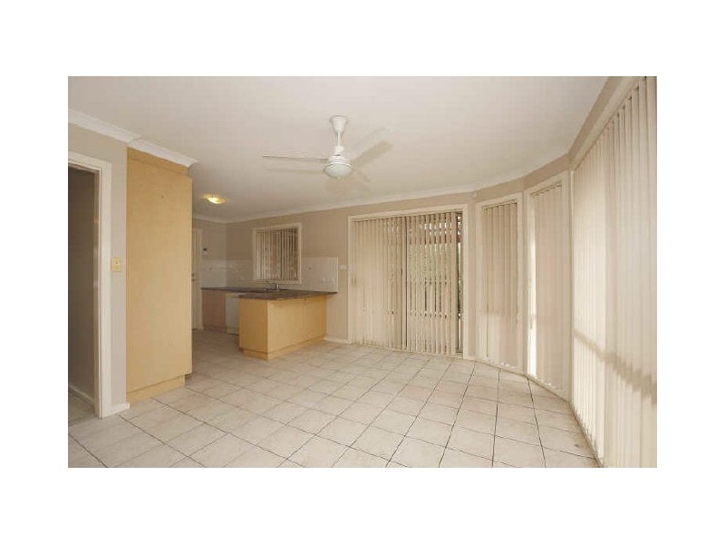 11 Ikara Close, Dunlop ACT 2615