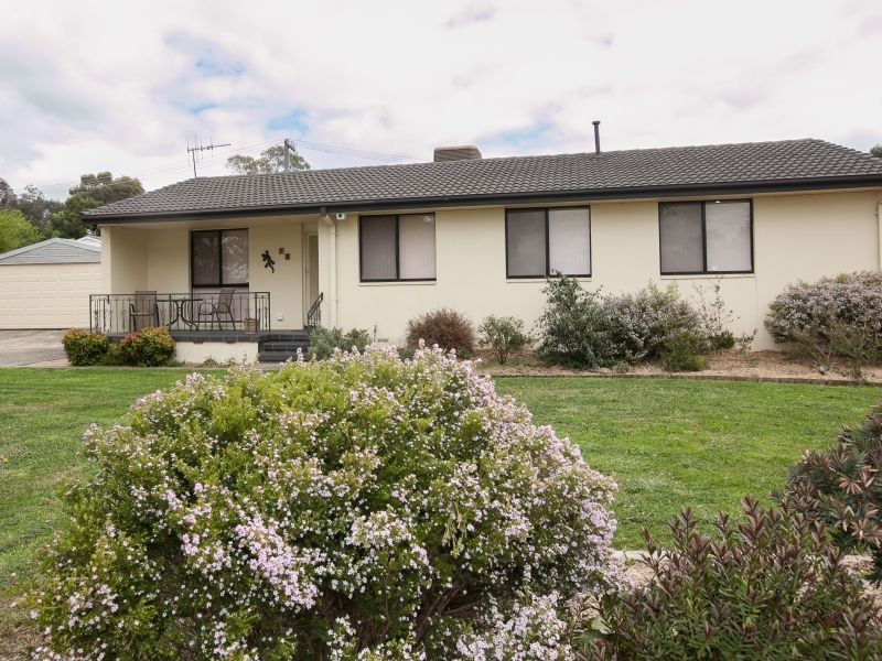 58 Bosworth Circuit, Kambah ACT 2902