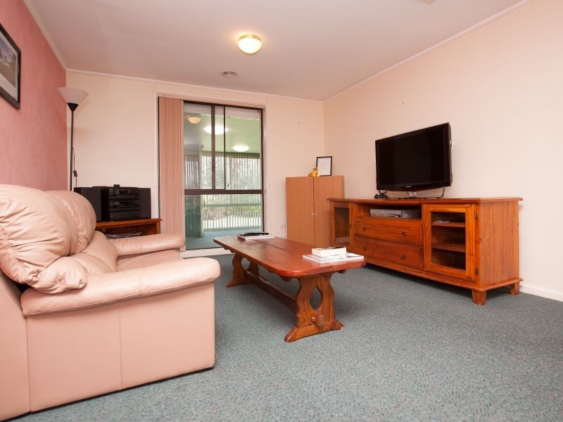 58 Bosworth Circuit, Kambah ACT 2902