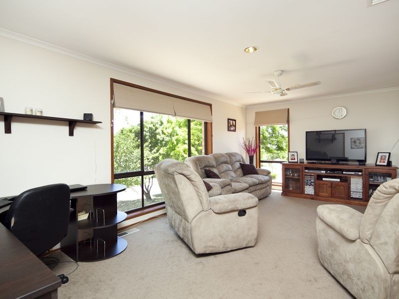 116 Outtrim Avenue, Calwell ACT 2905