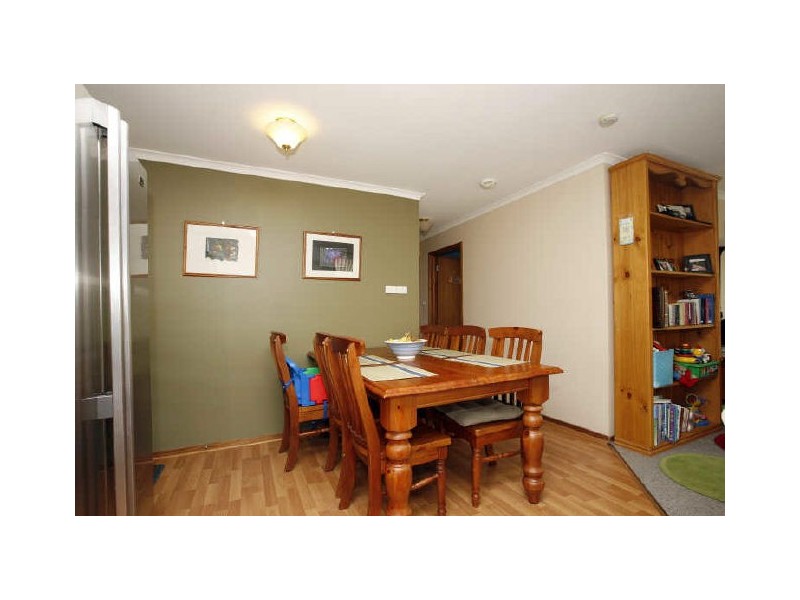 13 Dixson Circuit, Conder ACT 2906