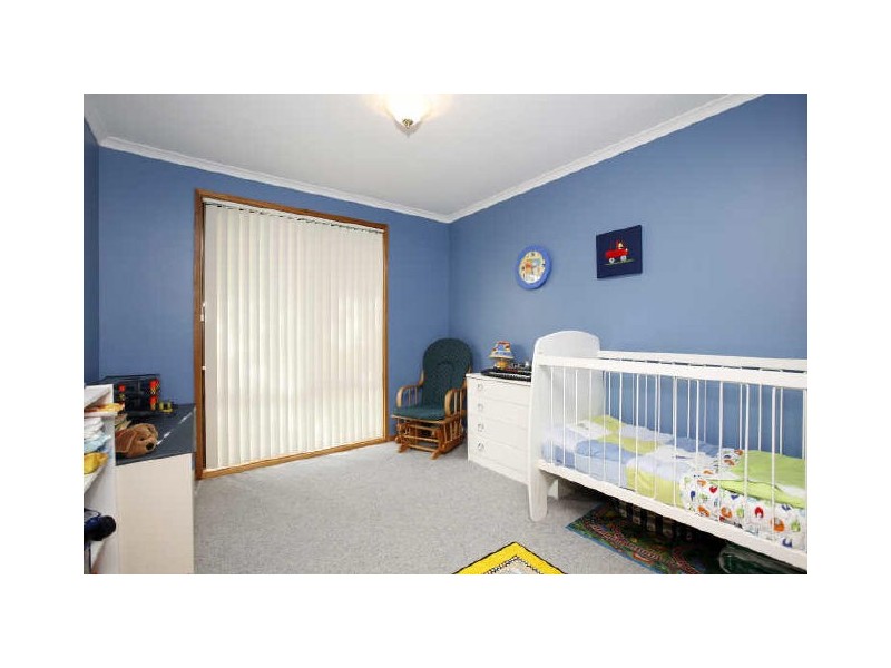 13 Dixson Circuit, Conder ACT 2906