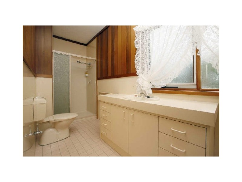 18 Weavers Crescent, Theodore ACT 2905