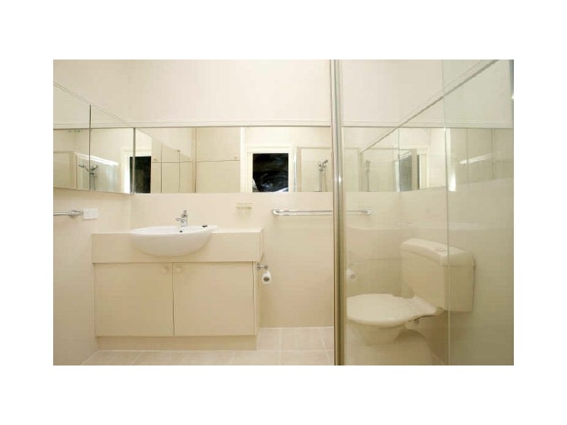 18 Weavers Crescent, Theodore ACT 2905