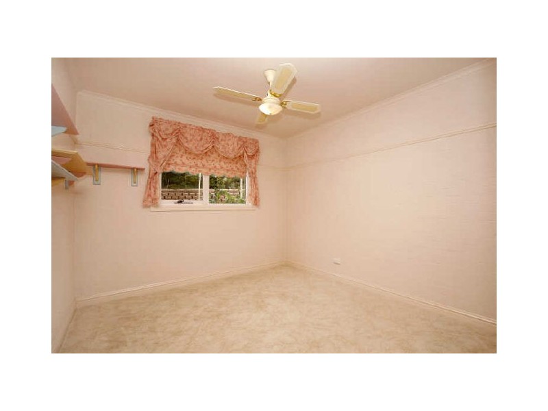 18 Weavers Crescent, Theodore ACT 2905