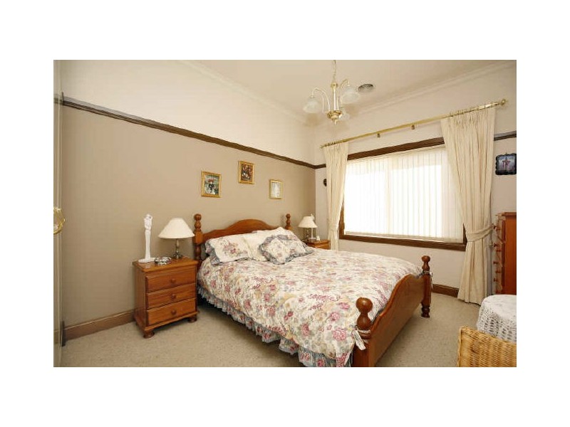 232 Bicentennial Drive, Jerrabomberra NSW 2619