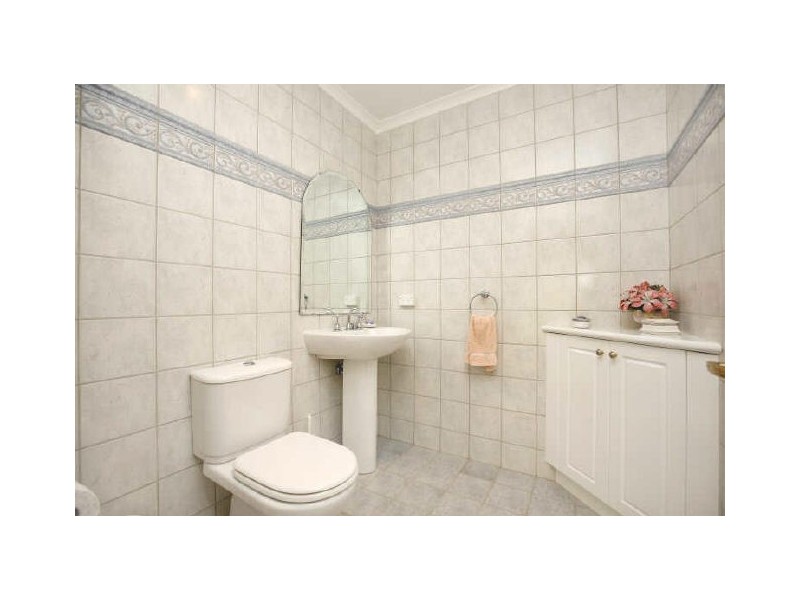 232 Bicentennial Drive, Jerrabomberra NSW 2619
