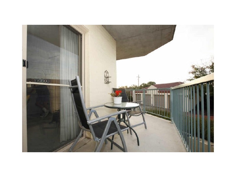 16/7 Tenison Woods Circuit, Bonython ACT 2905