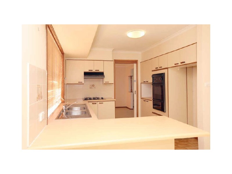 7 Hazlitt Glade, Gordon ACT 2906