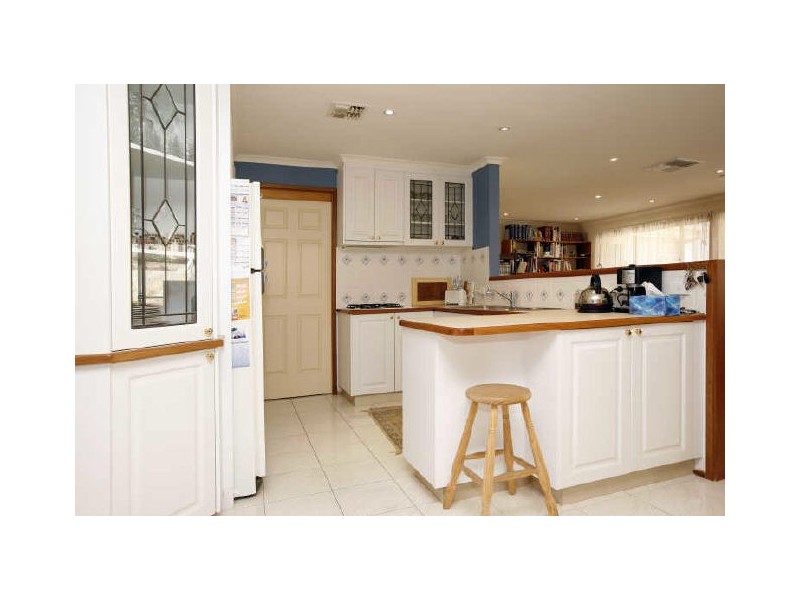 54 Mountain Circuit, Calwell ACT 2905