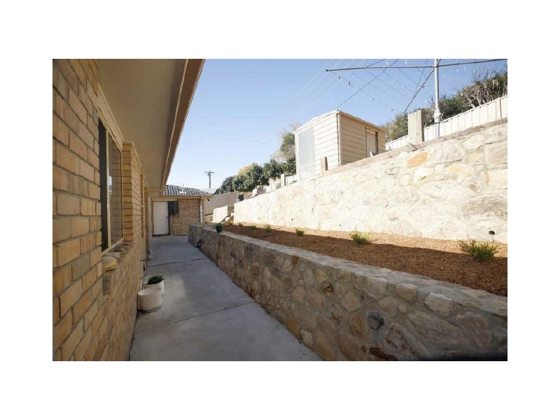 54 Mountain Circuit, Calwell ACT 2905