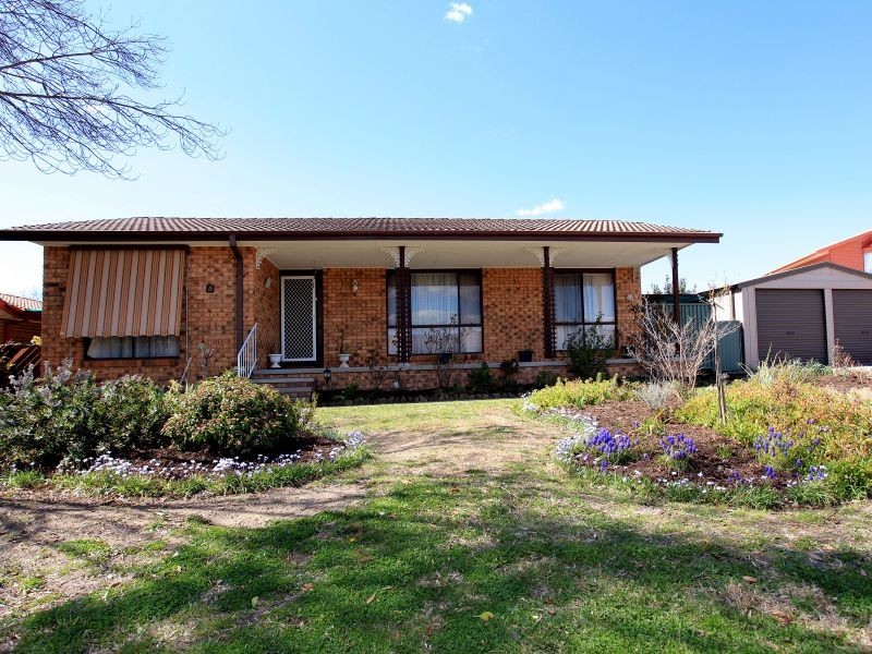 5 Heddon Place, Isabella Plains ACT 2905