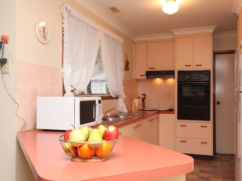 5 Heddon Place, Isabella Plains ACT 2905
