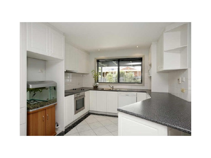 6 Ingham Place, Conder ACT 2906