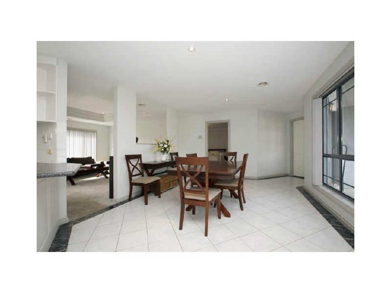 6 Ingham Place, Conder ACT 2906