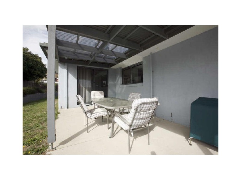 6 Ingham Place, Conder ACT 2906