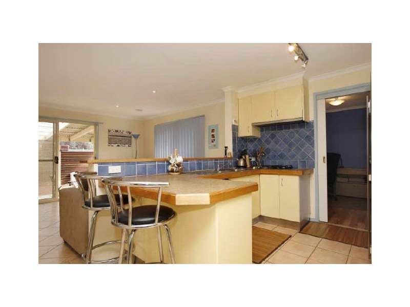 10 Darebin Place, Conder ACT 2906