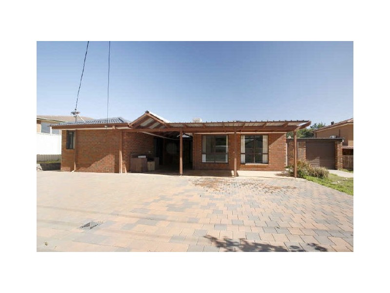 7 Rabnor Place, Isabella Plains ACT 2905