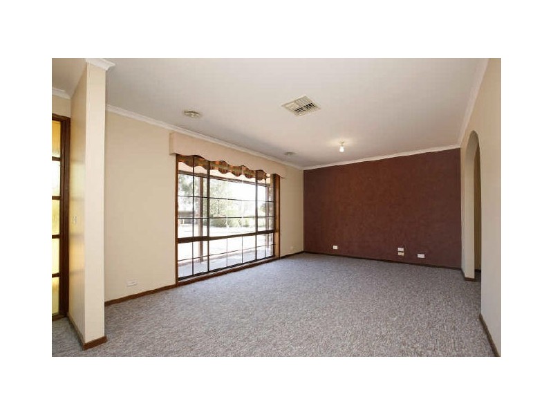 7 Rabnor Place, Isabella Plains ACT 2905