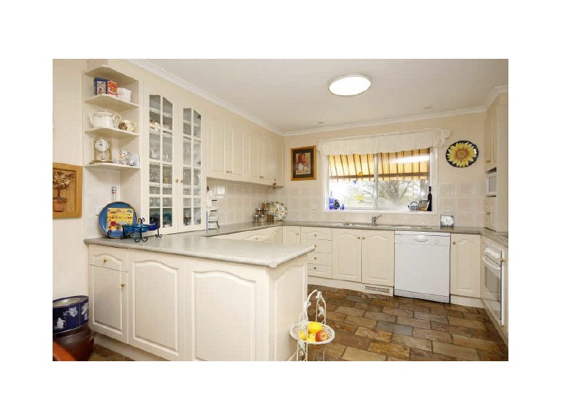 14 Pearson Street, Holder ACT 2611