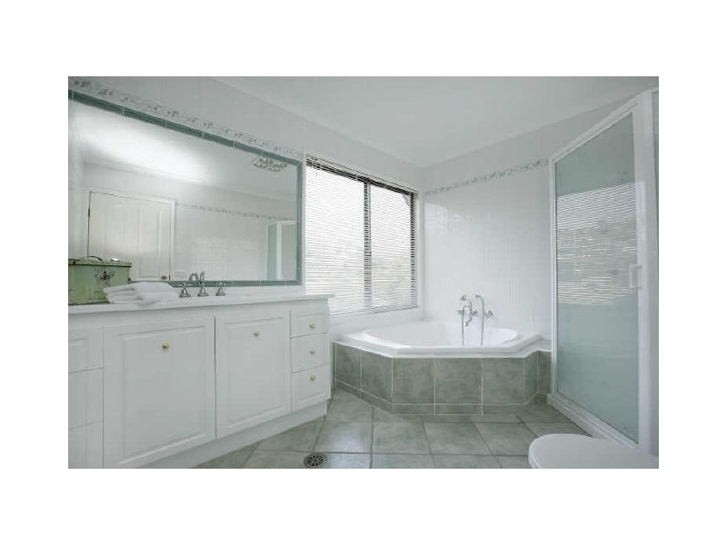 97 Jim Pike Avenue, Gordon ACT 2906