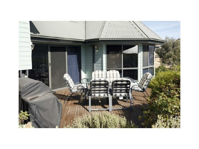 97 Jim Pike Avenue, Gordon ACT 2906