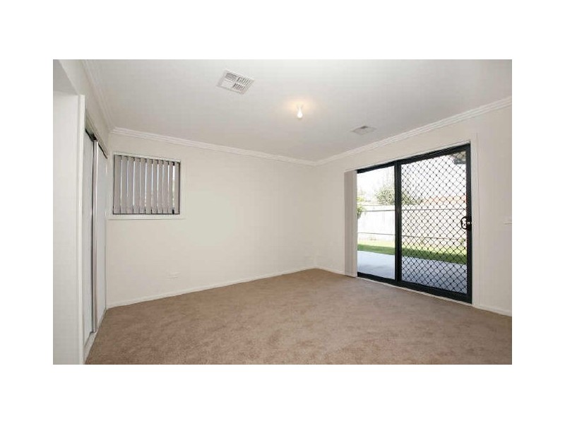 1/23 Allumba Street, Queanbeyan NSW 2620