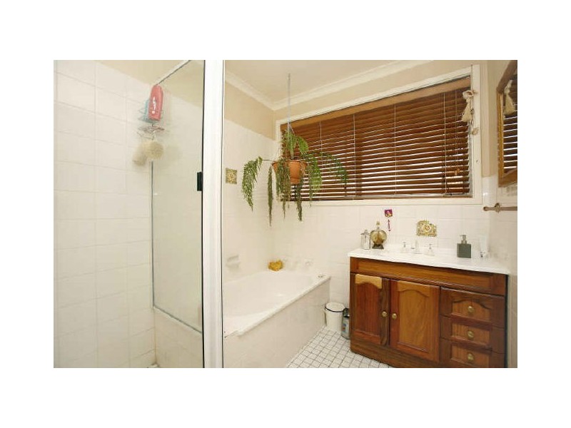 14 Pindari Crescent, Queanbeyan NSW 2620