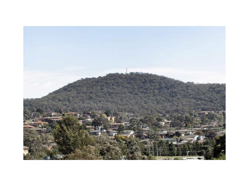 14 Pindari Crescent, Queanbeyan NSW 2620