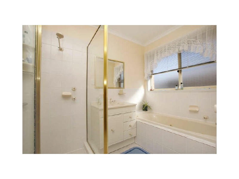 8 Nicolle Place, Monash ACT 2904