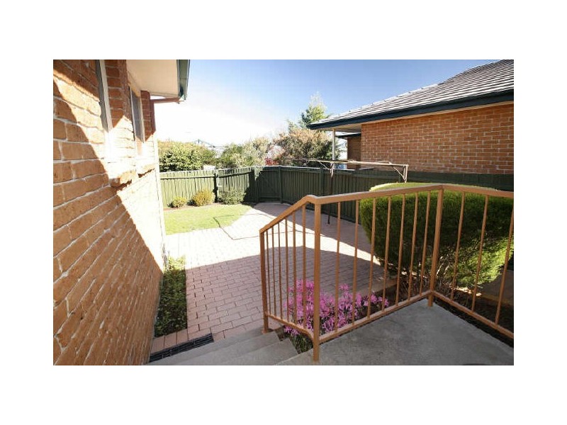 8 Nicolle Place, Monash ACT 2904