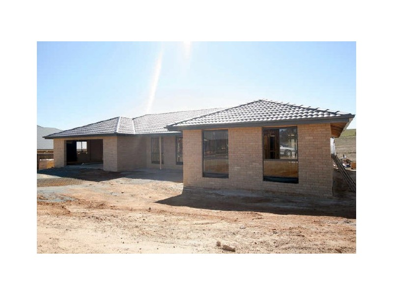 37 Larmer Street, Bungendore NSW 2621
