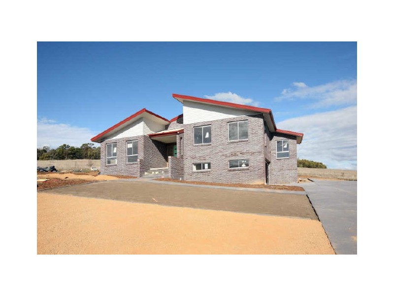 8 Keefe Place, Bungendore NSW 2621
