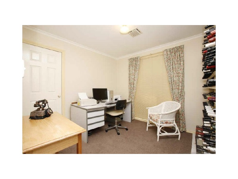 13 Loureiro Street, Conder ACT 2906