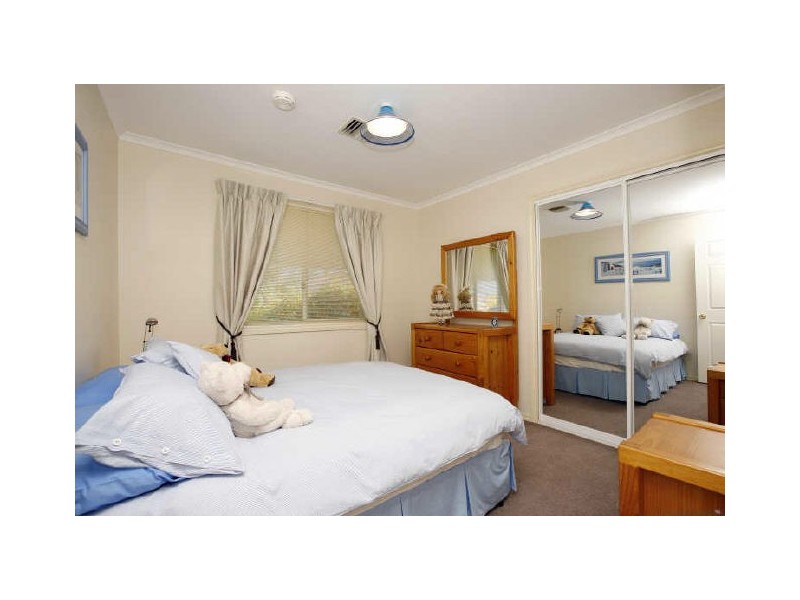 13 Loureiro Street, Conder ACT 2906