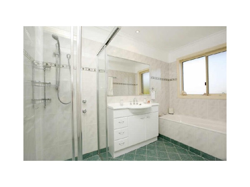 13 Loureiro Street, Conder ACT 2906