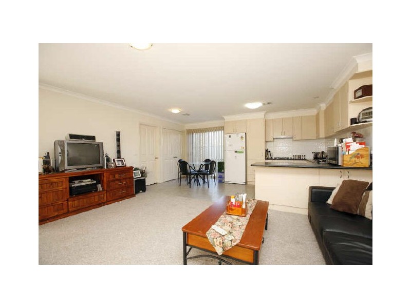 3/30 Ross Road, Queanbeyan NSW 2620