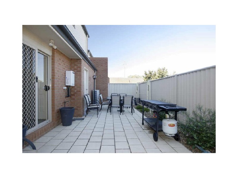 3/30 Ross Road, Queanbeyan NSW 2620