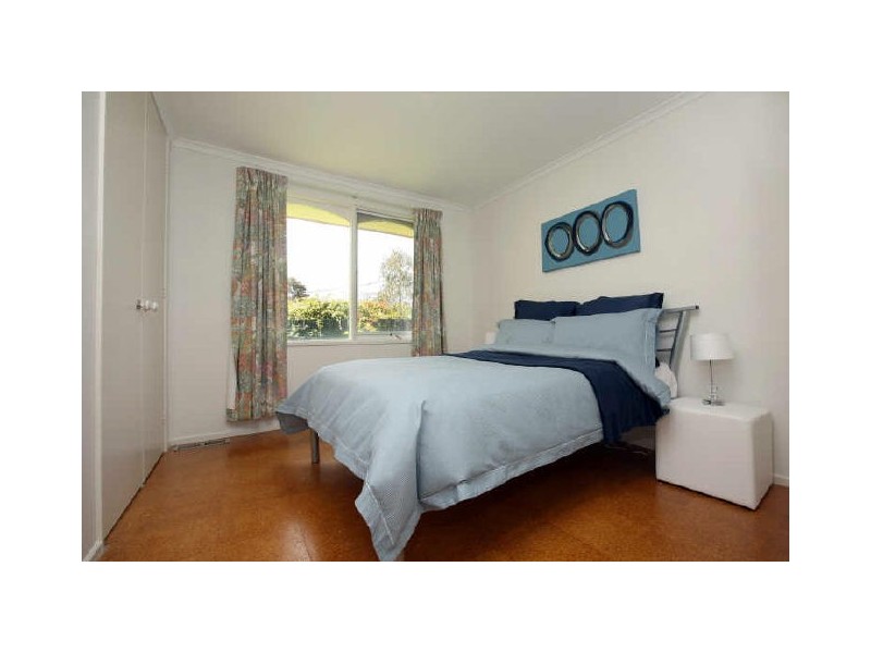 25 Lyall Crescent, Kambah ACT 2902