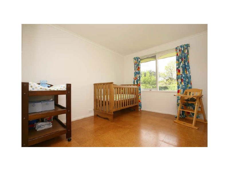 25 Lyall Crescent, Kambah ACT 2902