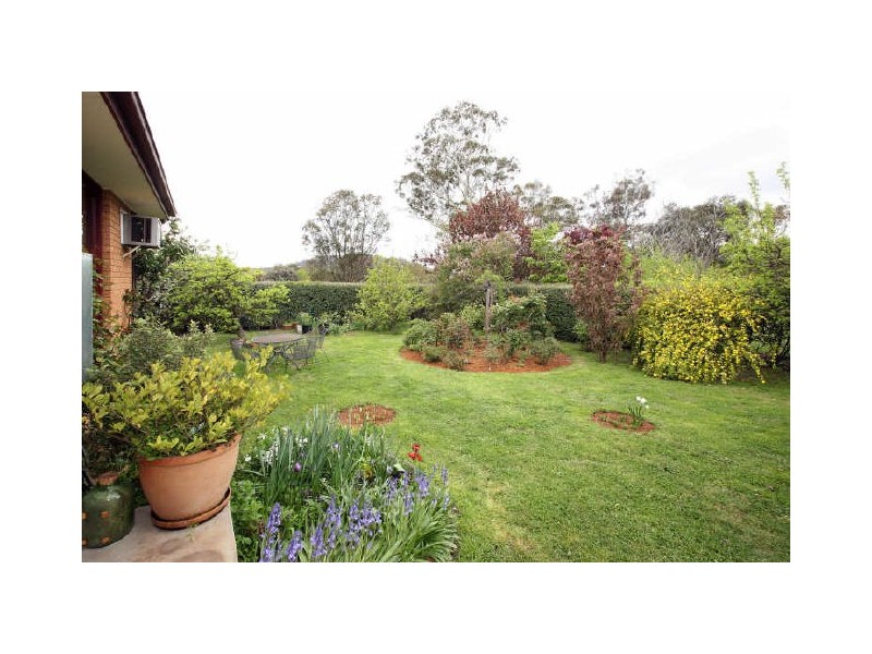 25 Lyall Crescent, Kambah ACT 2902