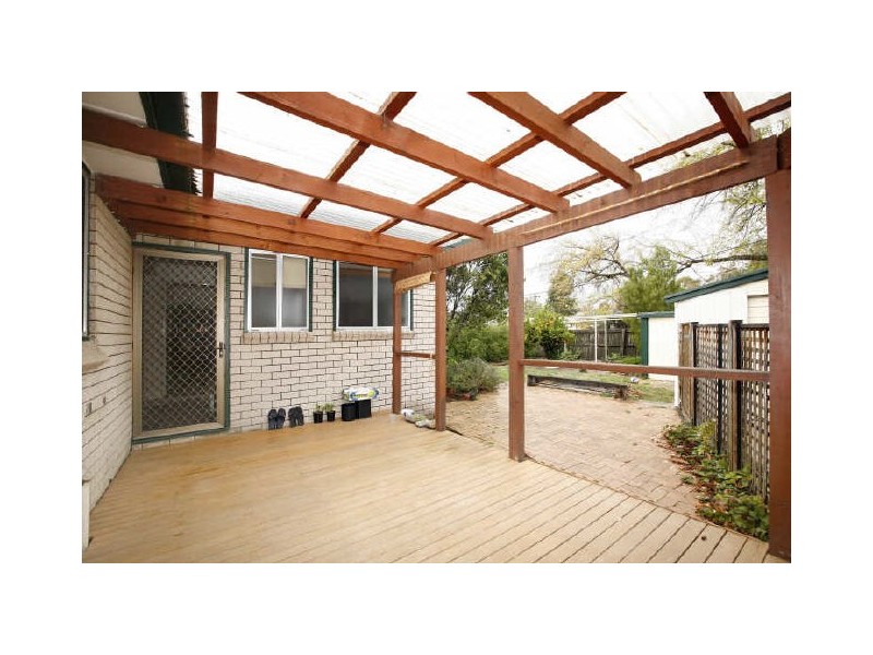 12 Looranah Street, Narrabundah ACT 2604