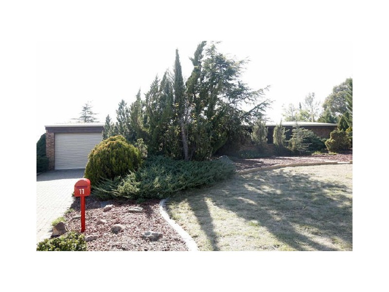 11 MacNamara Place, Chisholm ACT 2905